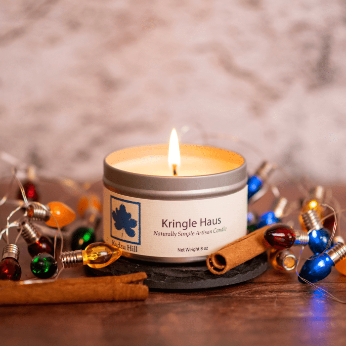 8oz SEASONAL Xmas Kringle Haus 700x700